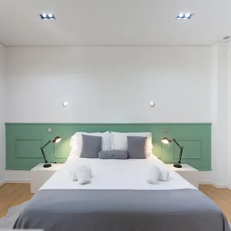 Spacious Near Bolhao Market Porto