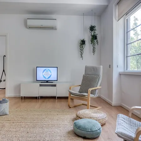 Spacious Near Bolhao Market *